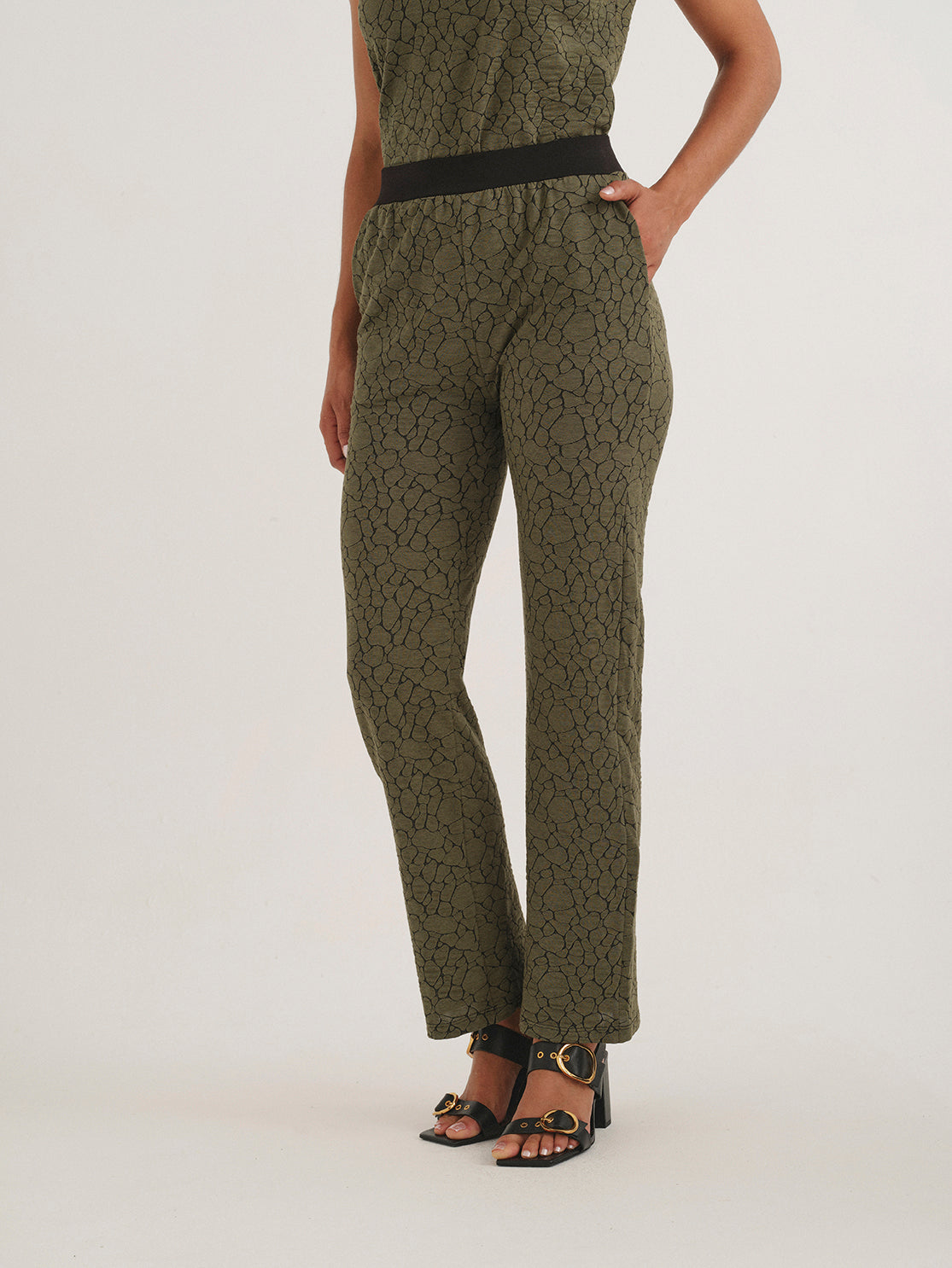 PANTALON V592