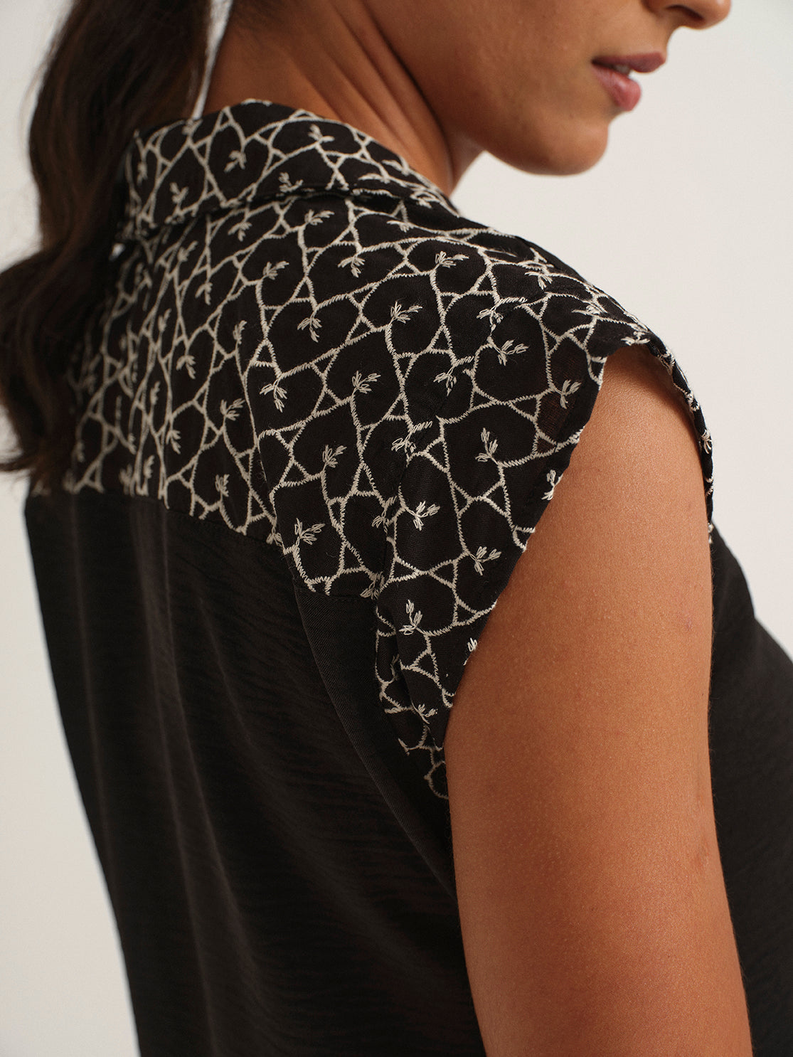 BLUSA V219