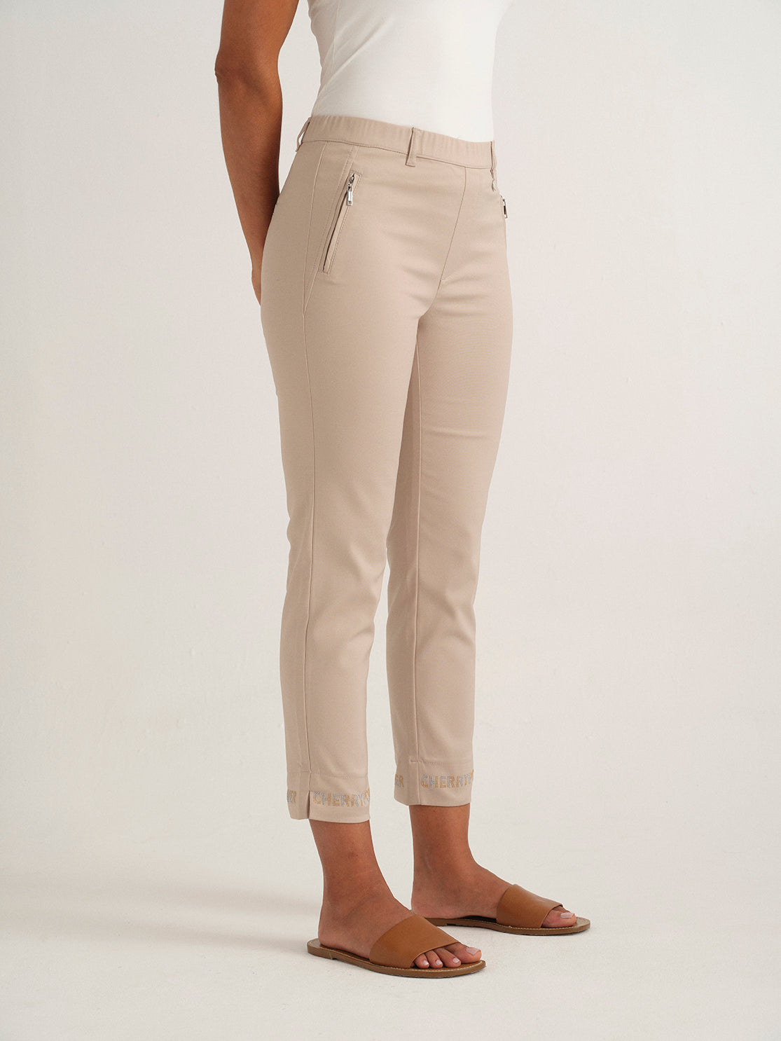 PANTALON V570