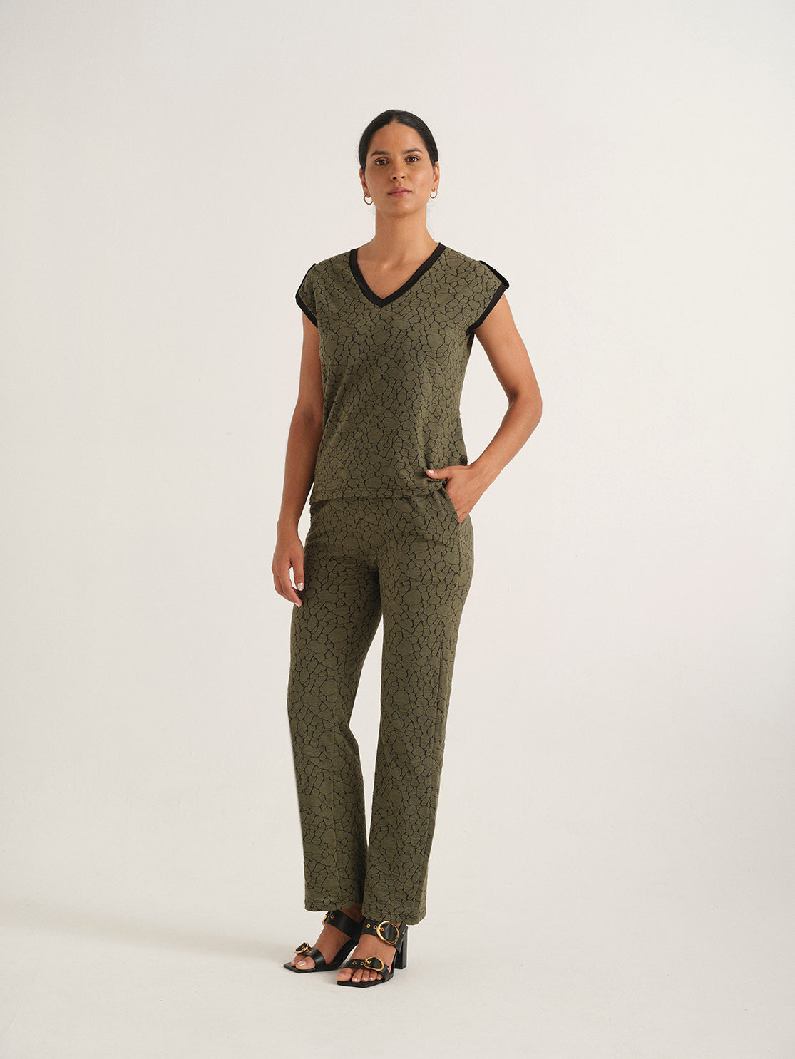 PANTALON V592